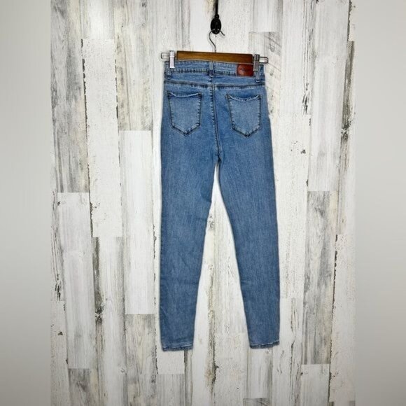 Raw 7 Girls Light Wash Skinny Jeans Blue Size 7 - Picture 2 of 14